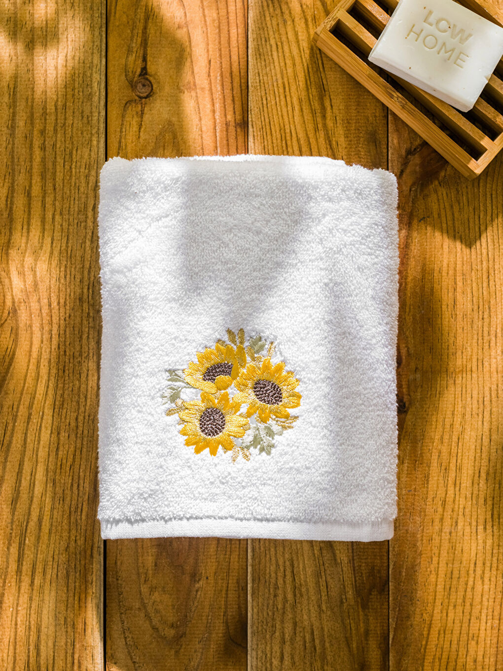 Embroidered Face Towel 50x80 Cm -S3EY02Z8-J5E