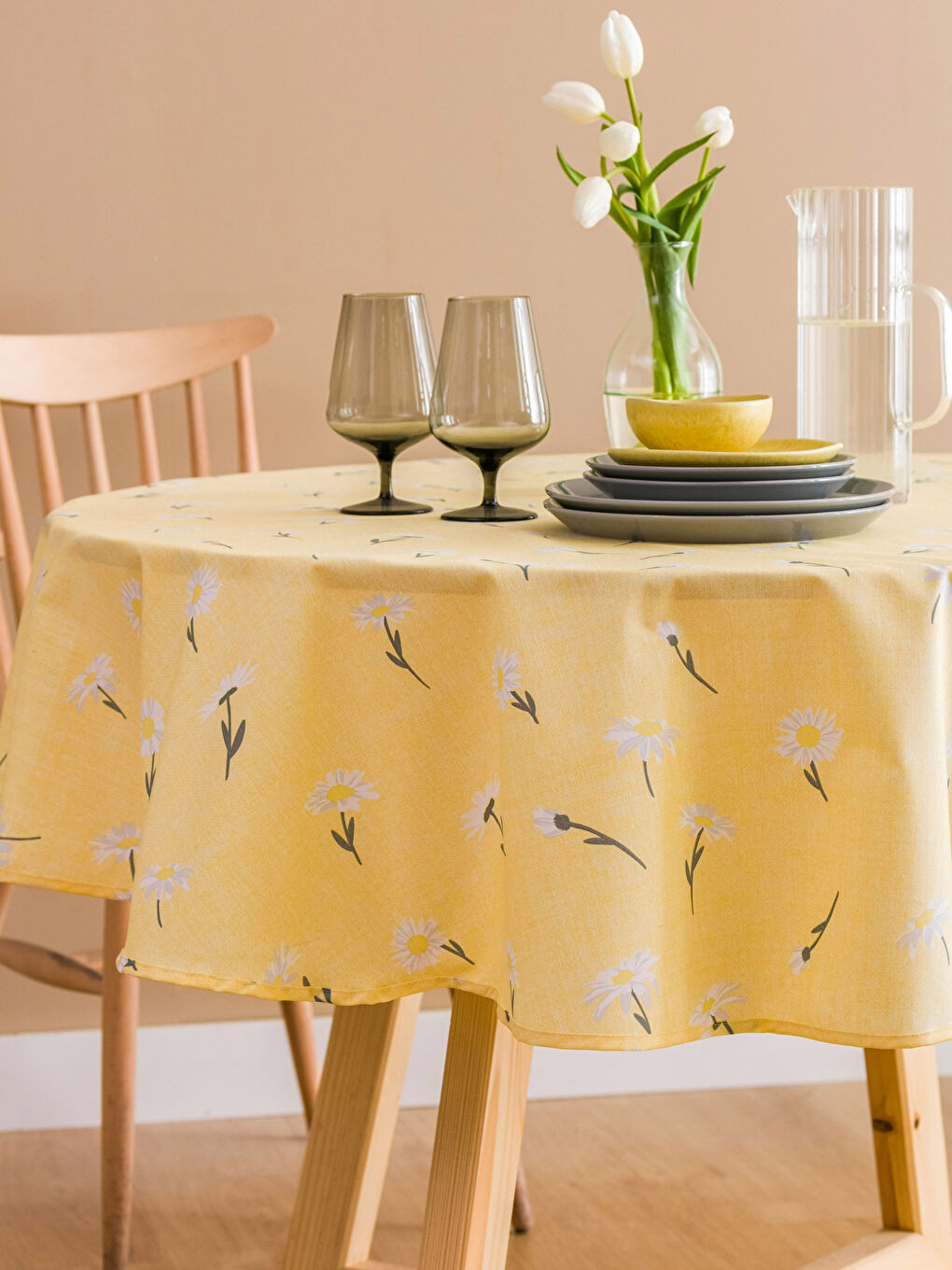 LCW HOME Karişik Baskılı Masa Örtüsü 150x150 cm - 1