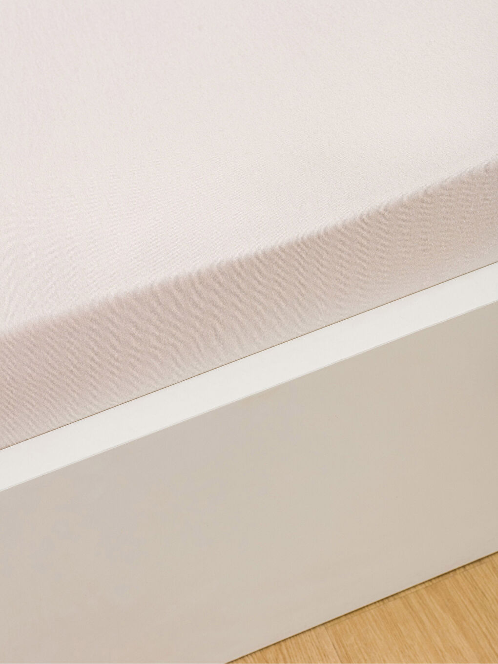 Elastic Cotton Intermediate Size Bed Sheet 120x200 Cm-1