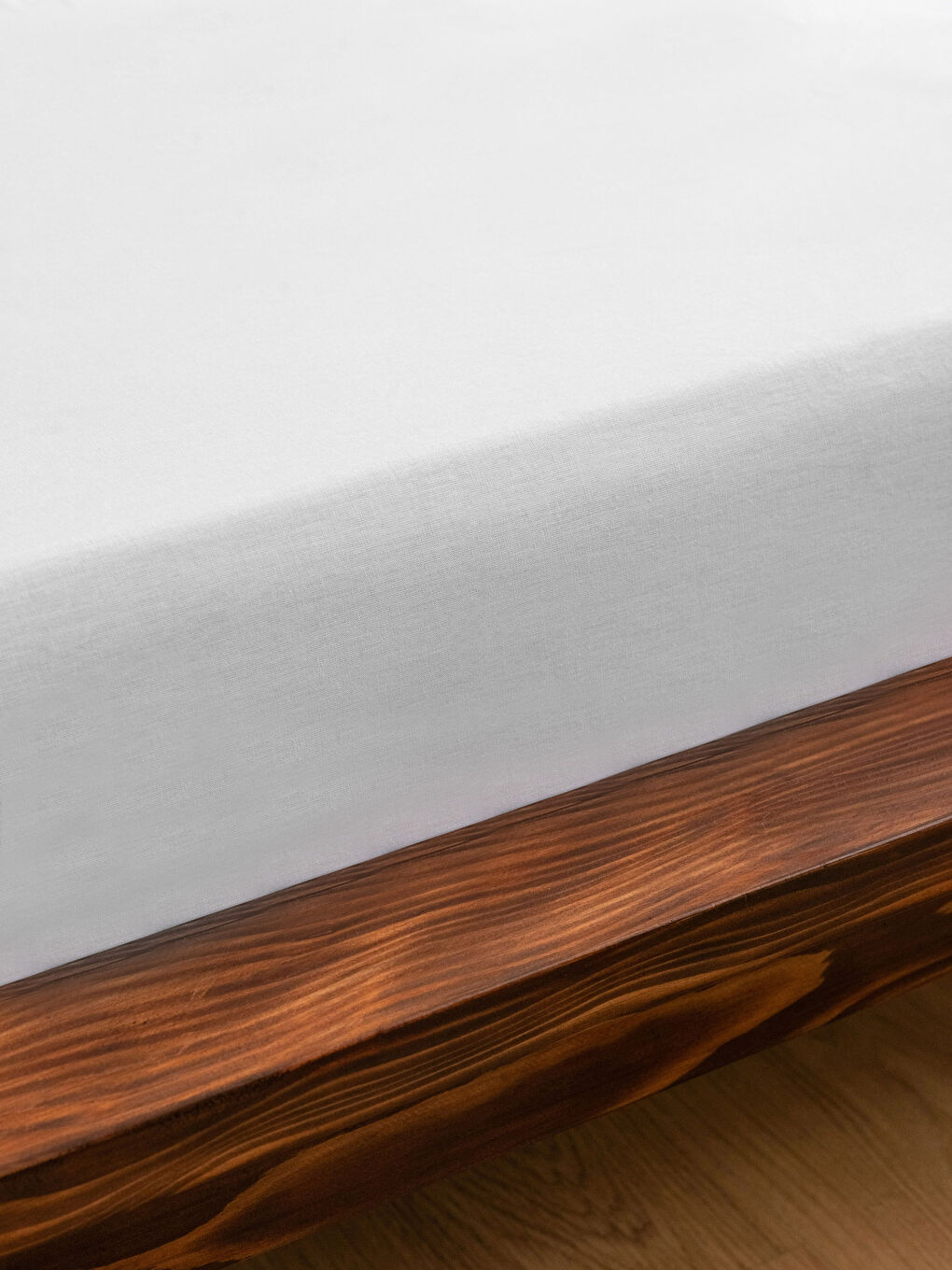 Plain Cotton Double Fitted Sheet 160x200x30 cm-1