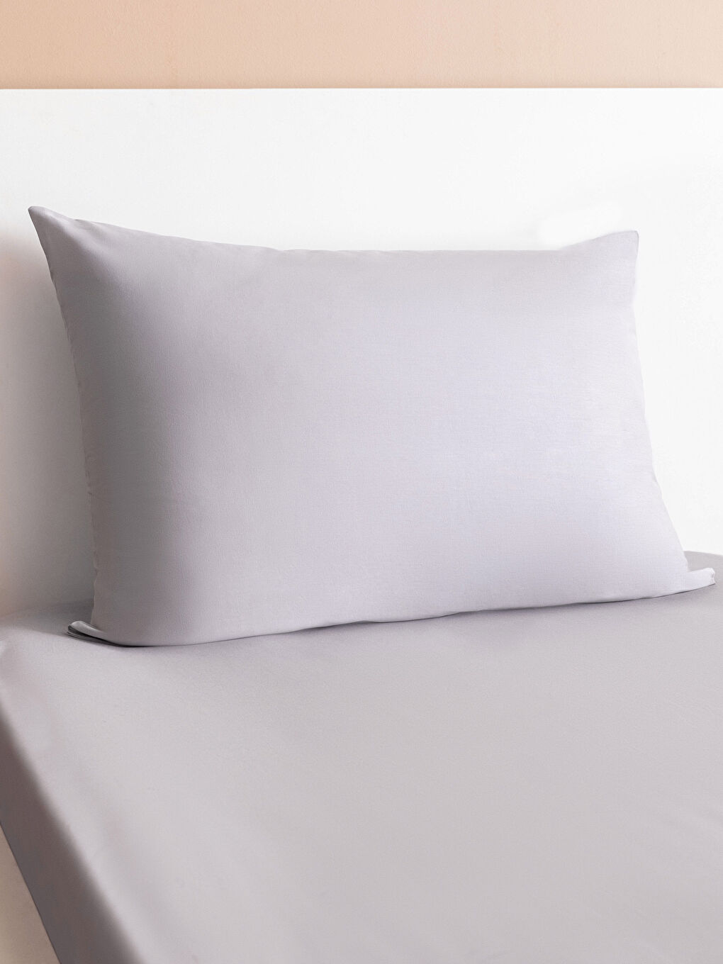 Gri Tek Kişilik Pamuklu Lastikli Çarşaf ve Yastık Kılıfı-1