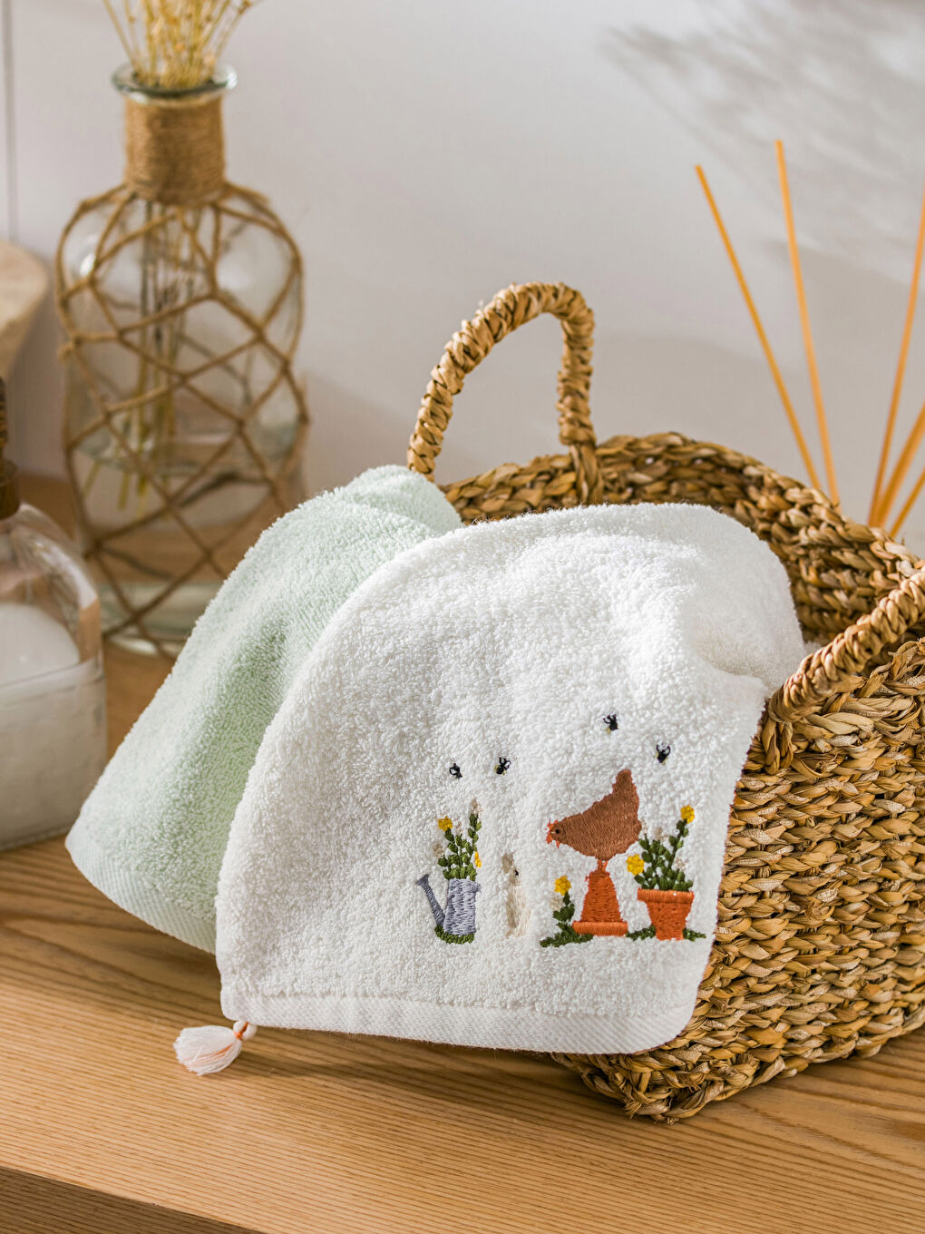 Embroidered Hand Towel 2 Pcs 30x50 Cm