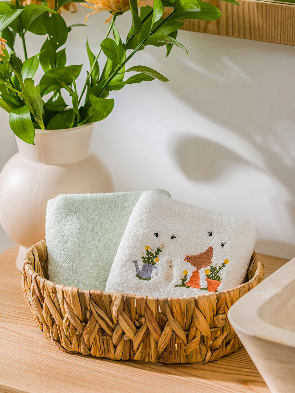 Embroidered Hand Towel 2 Pcs 30x50 Cm-1