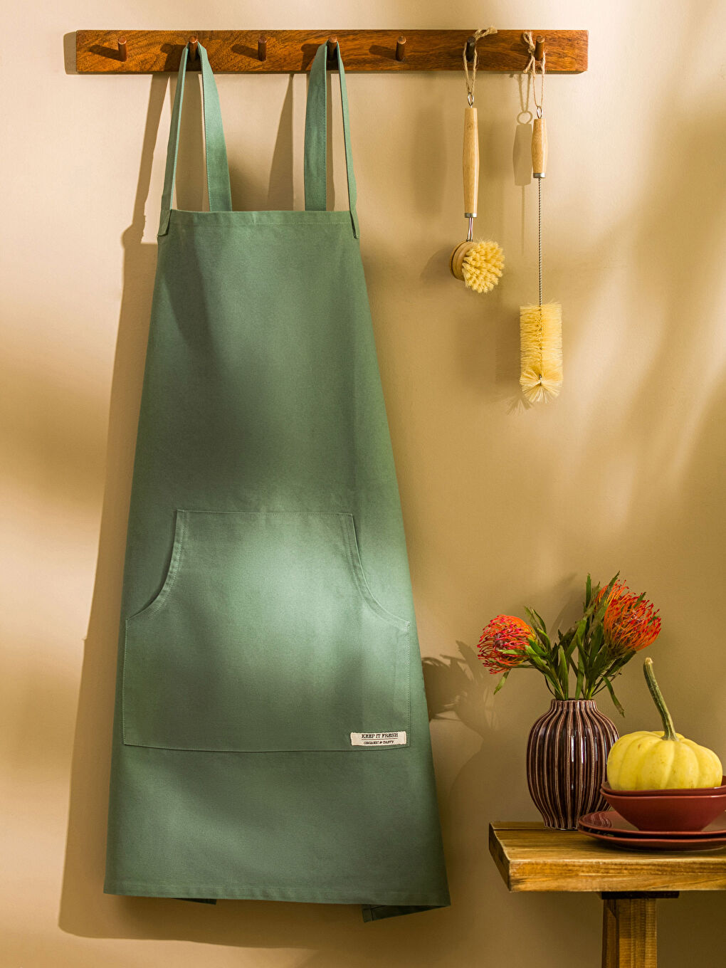 LCW HOME Label Printed Gabardine Kitchen Apron -S3FG31Z8-S4H