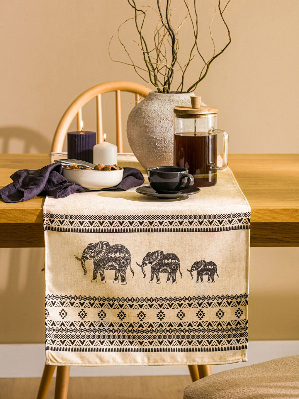 Elephant Printed Table Runner 45x150 cm-1