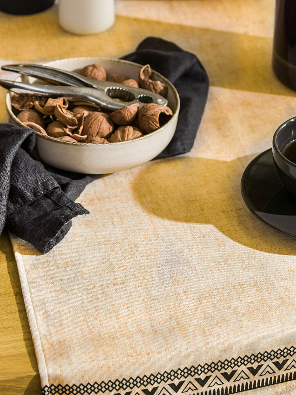 Elephant Printed Table Runner 45x150 cm-3