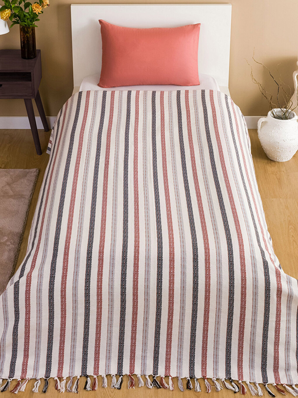 Полосатое односпальное покрывало Пике 160x230 см-1