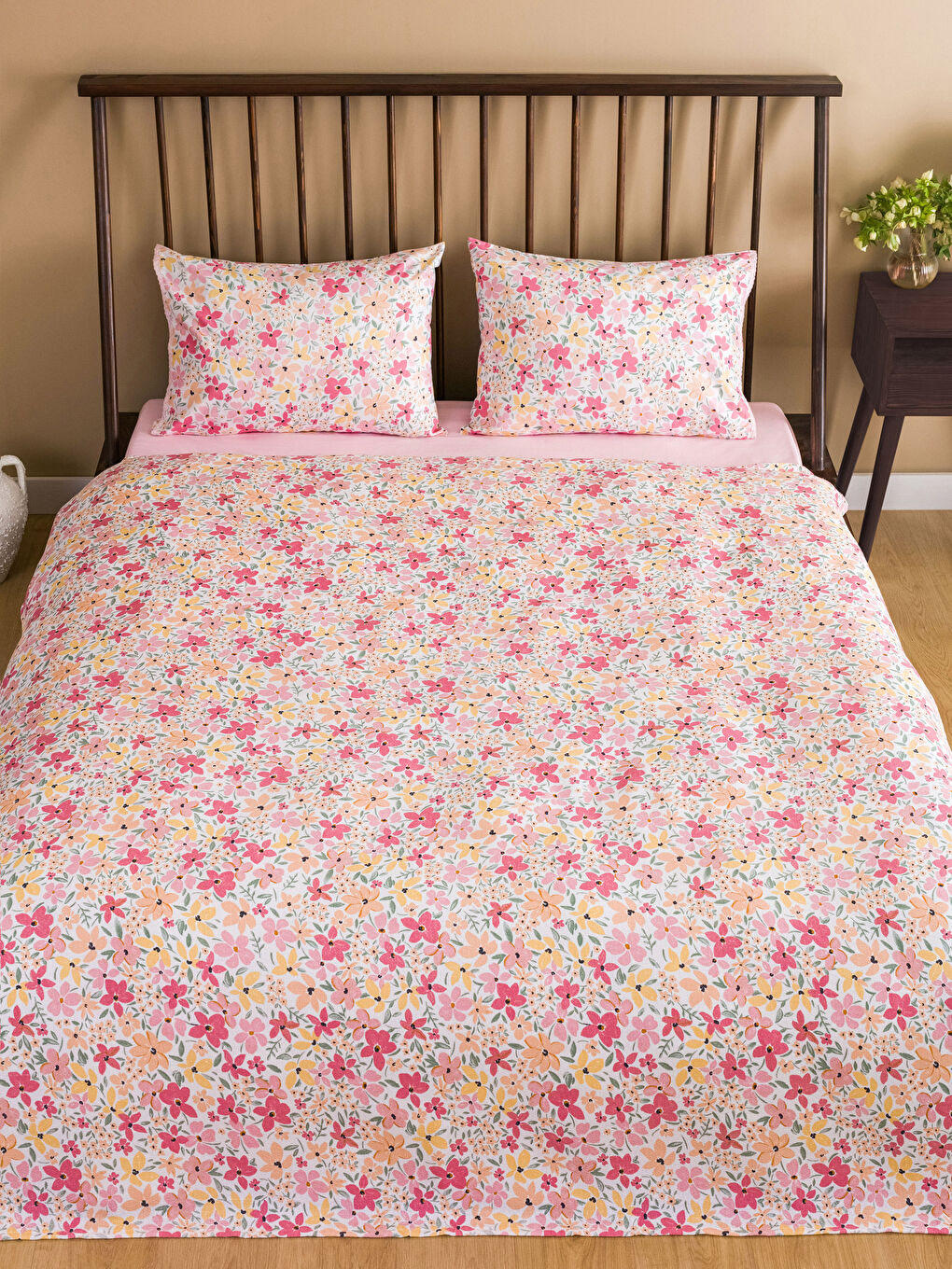 Karışık Desenli Çift Kişilik Pike Takımı-1