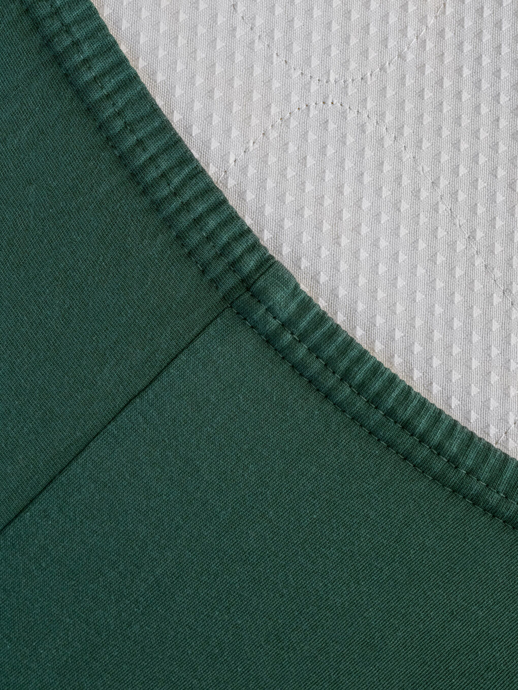 Plain Fitted Single Bed Sheet 100x200x30 cm-2