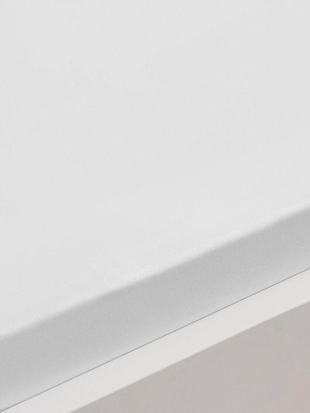 Plain Fitted Single Bed Sheet 100x200x30 cm-1