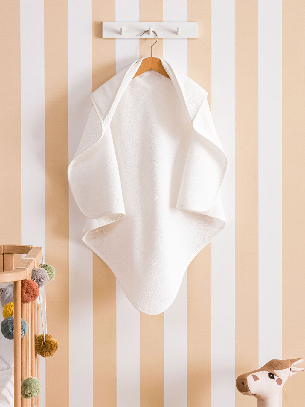 Embroidered Cotton Baby Bath Towel 75x75 Cm-1