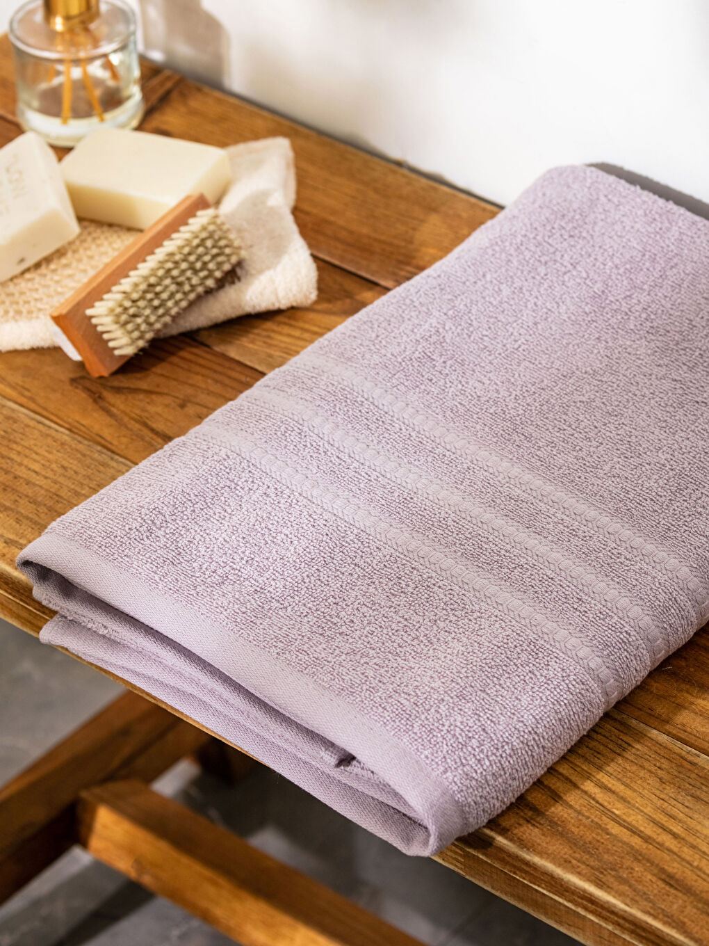 Mor Düz Pamuklu Banyo Havlusu 70x140 cm-1