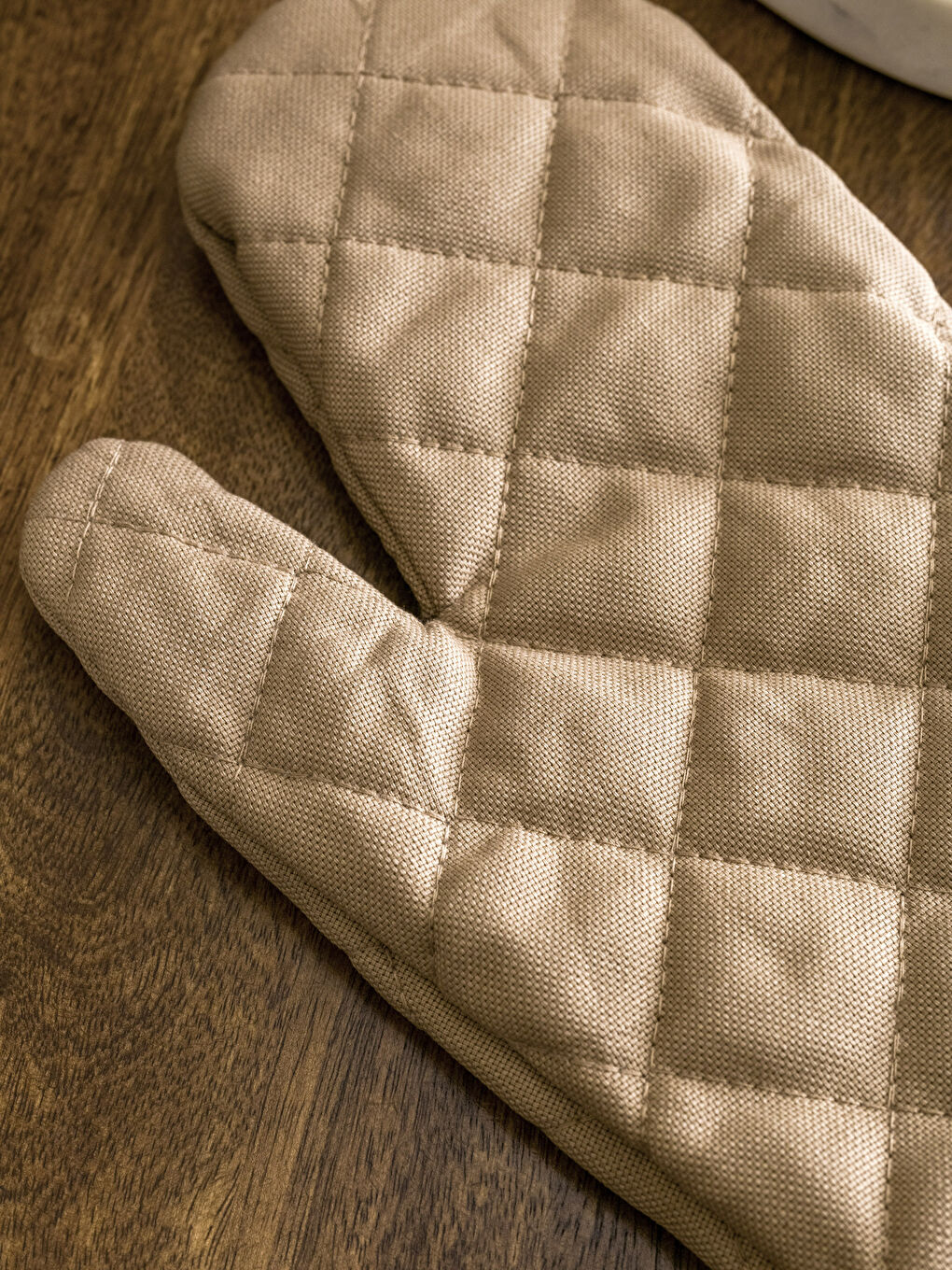 Quilted Oven Mitts-2