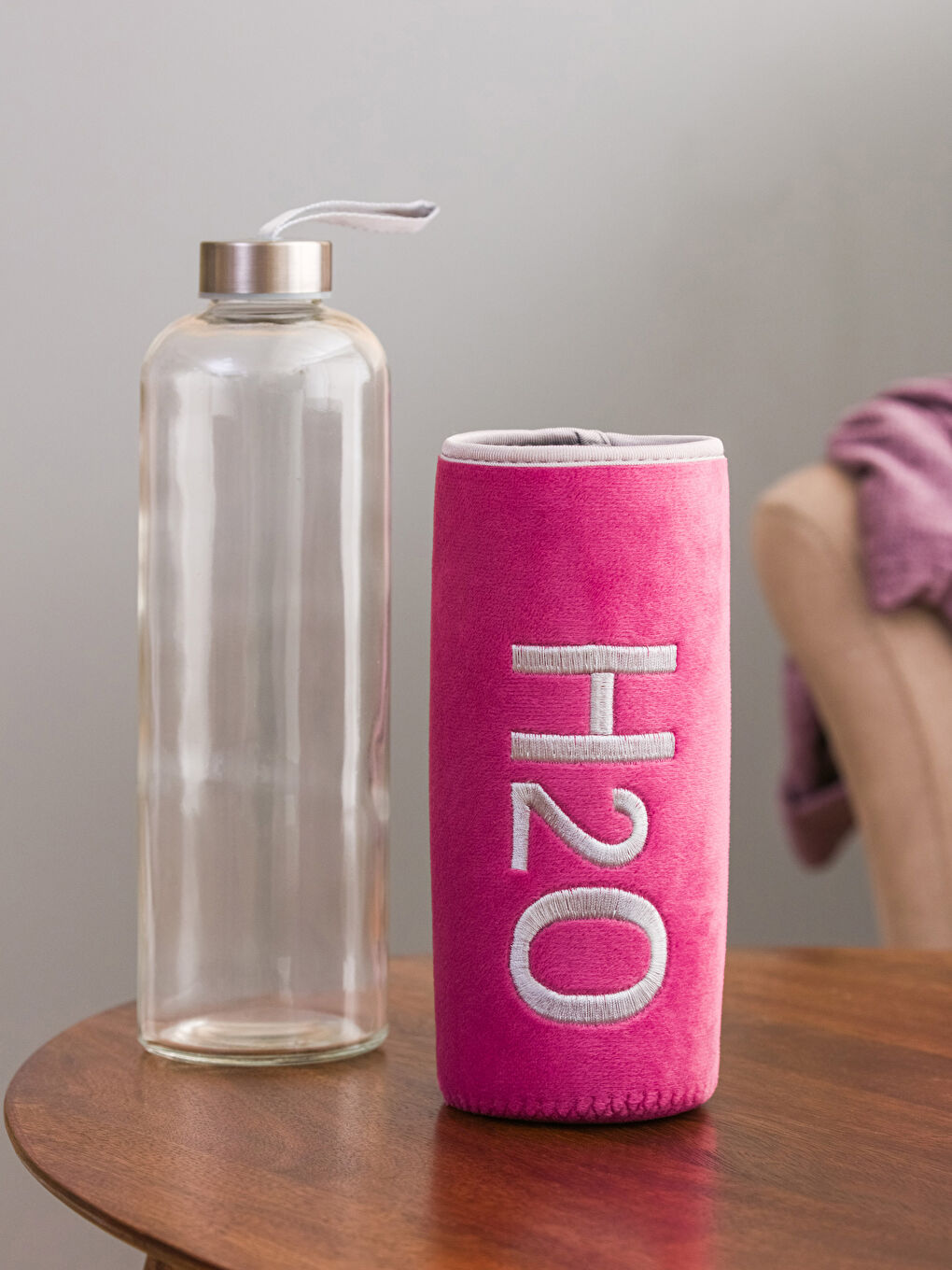 Pembe Kılıflı Cam Matara 1000 ml-1