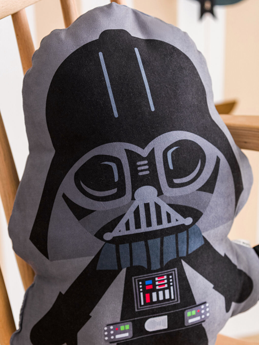 LCW HOME Darth Vader Printed Filled Baby Throw Pillow 39 Cm -S3G240Z1-F9C