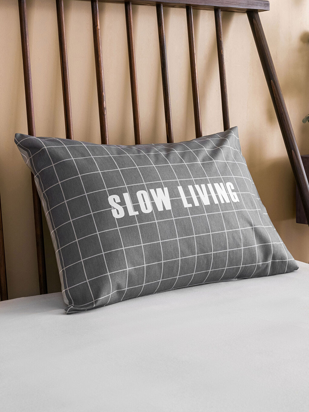 Gri Baskılı Pamuklu Yastık Kılıfı 50x70 cm