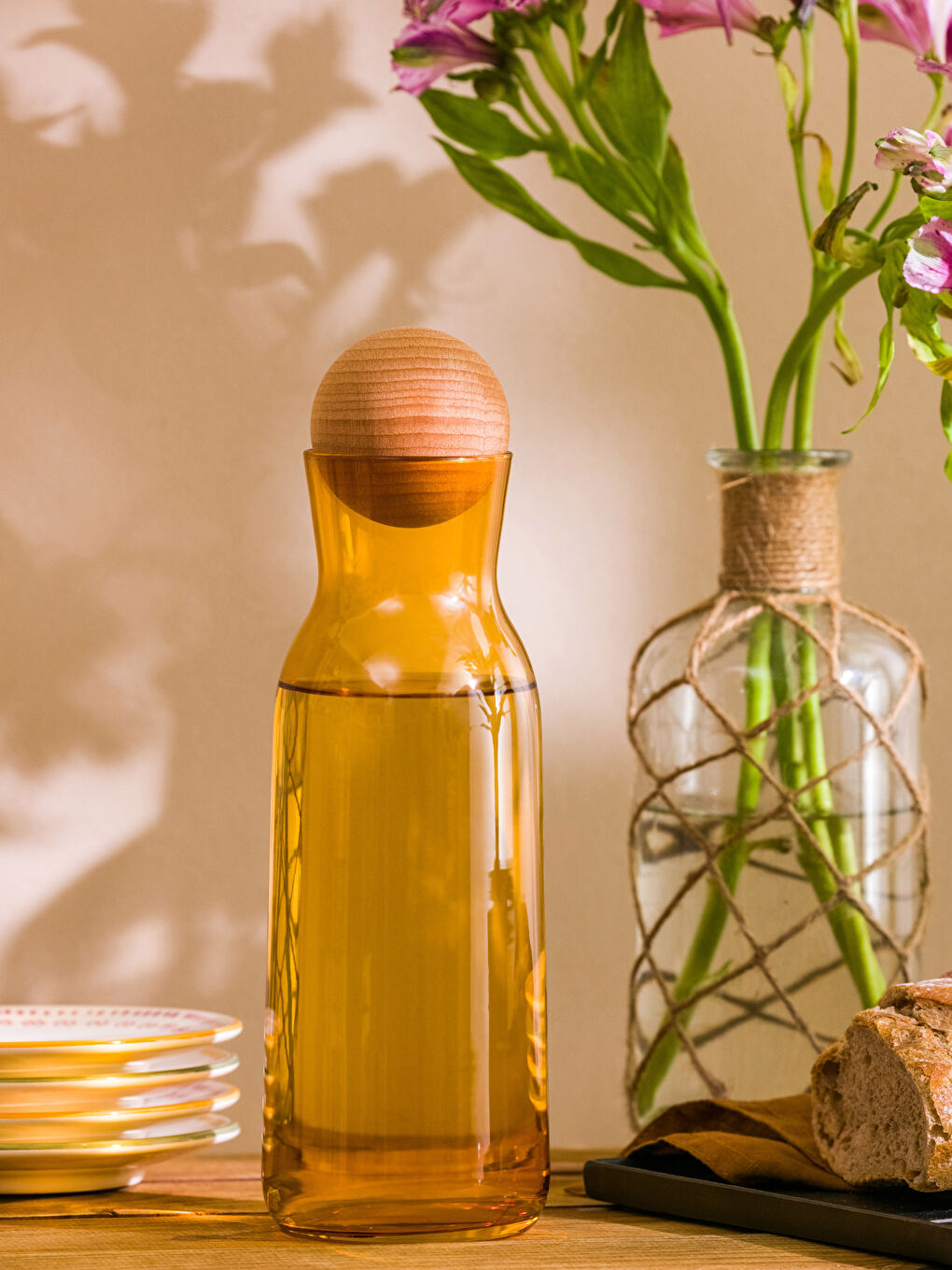 إبريق زجاج بغطاء فلين خشب 1200 مل