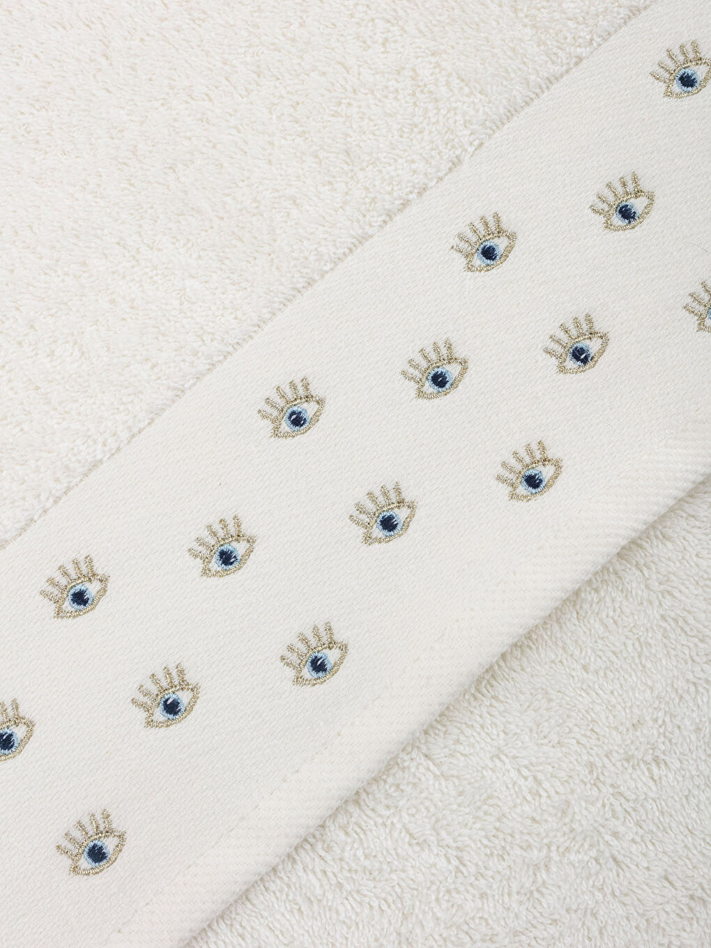 فوطه وجه قطن مطرزة بالعين 50x80 سم-3