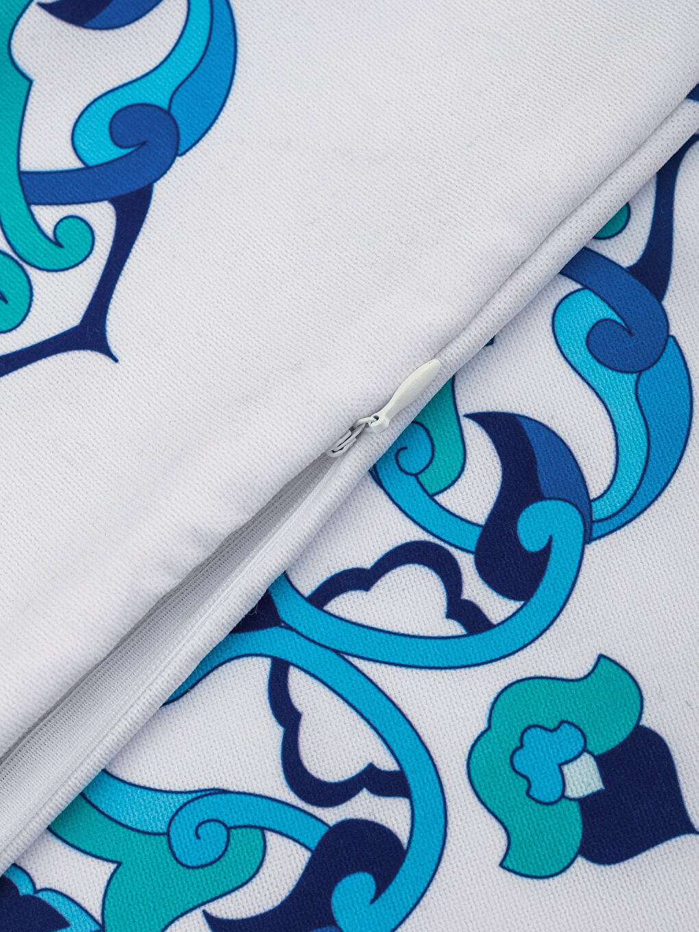 Mavi Desenli Kırlent Kılıfı 45x45 cm-3