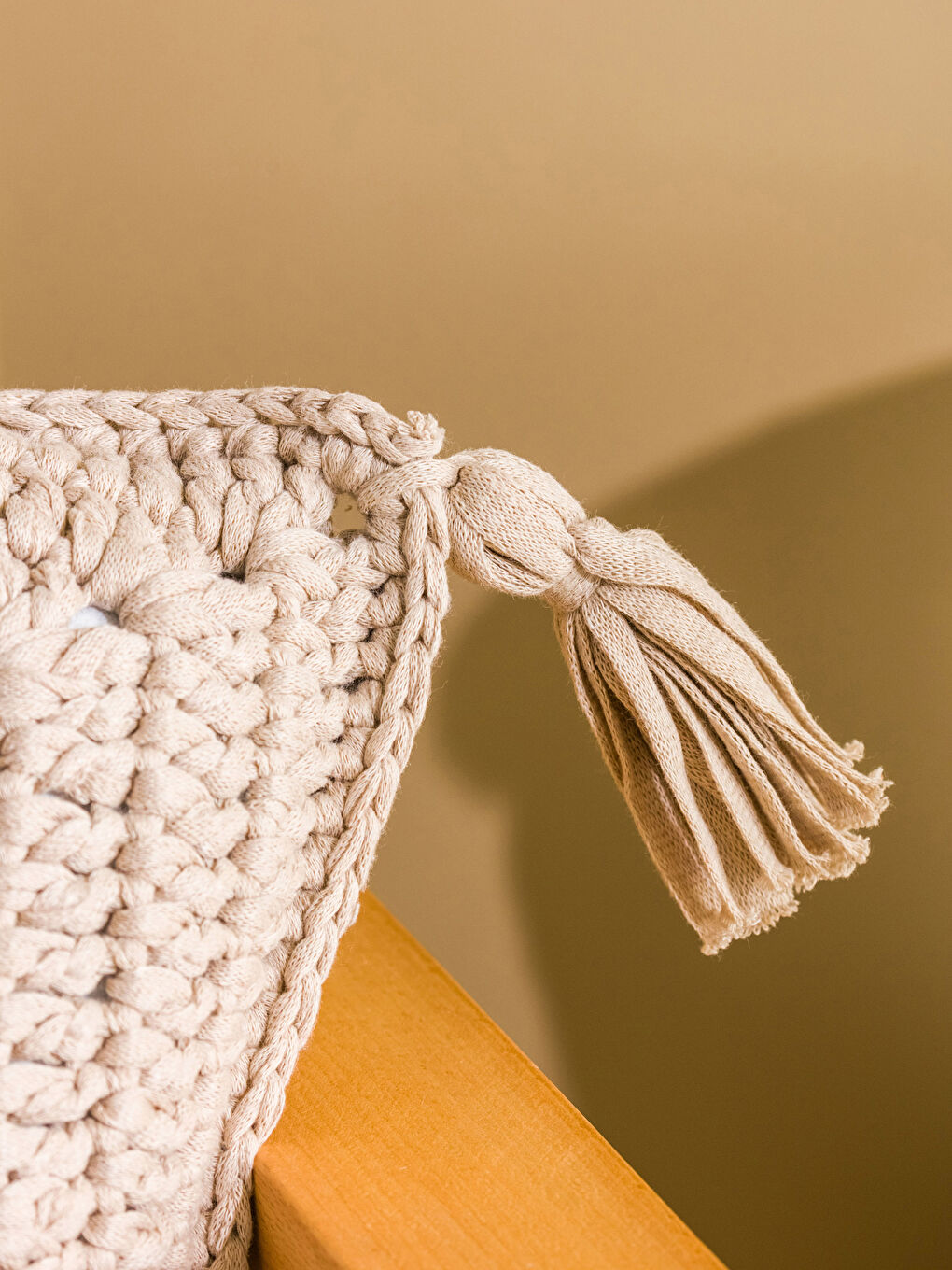 LCW HOME Tassel Detailed Macrame Filled Cushion 57x34 Cm -S3G893Z8-HEG