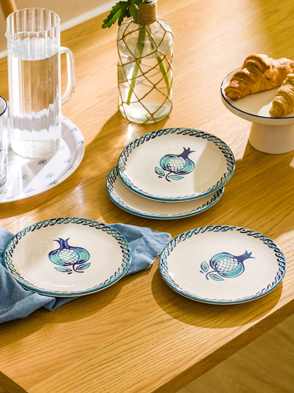LCW HOME Printed Ceramic Cake Plate Set of 4 -S3GF80Z8-LQQ