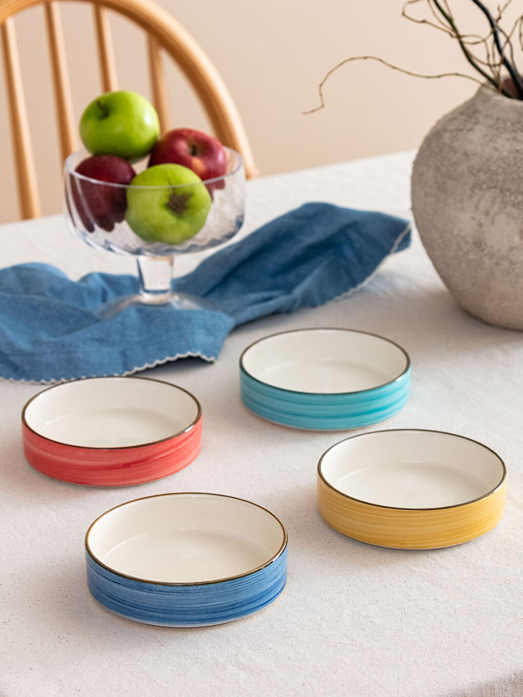 Karışık Renkli Seramik Çerezlik Kase Seti 4'lü