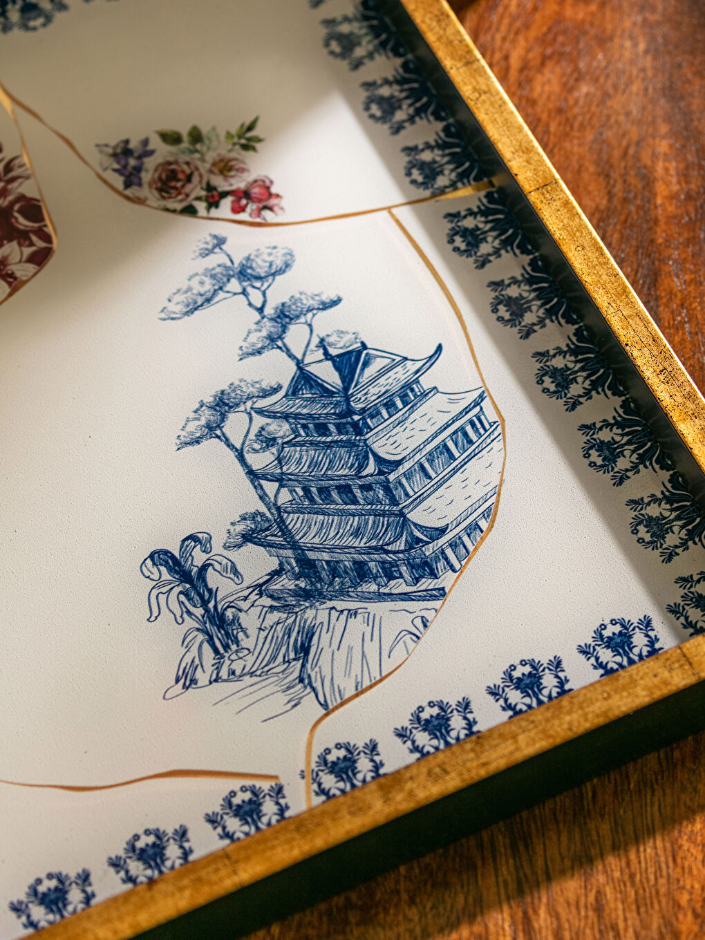 Karışık Baskılı Dekoratif Tepsi 33x33 cm-1