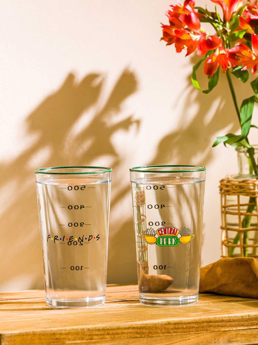 Karışık Friends Baskılı Cam Bardak 2'li 570 ml