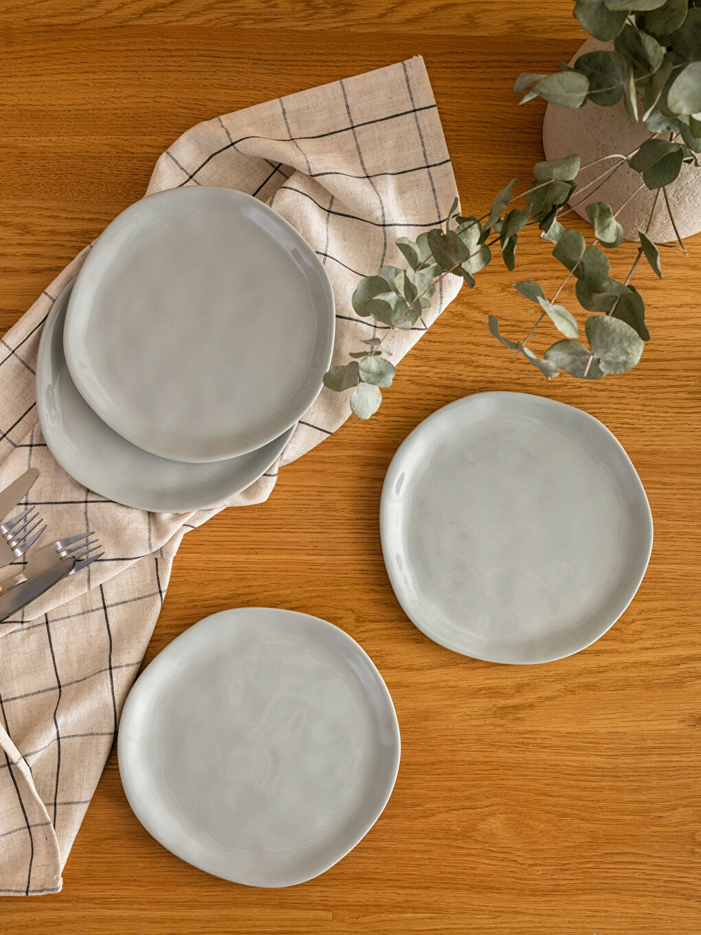 Plain Ceramic Cake Plate Set of 4 -S3GL49Z8-F9C