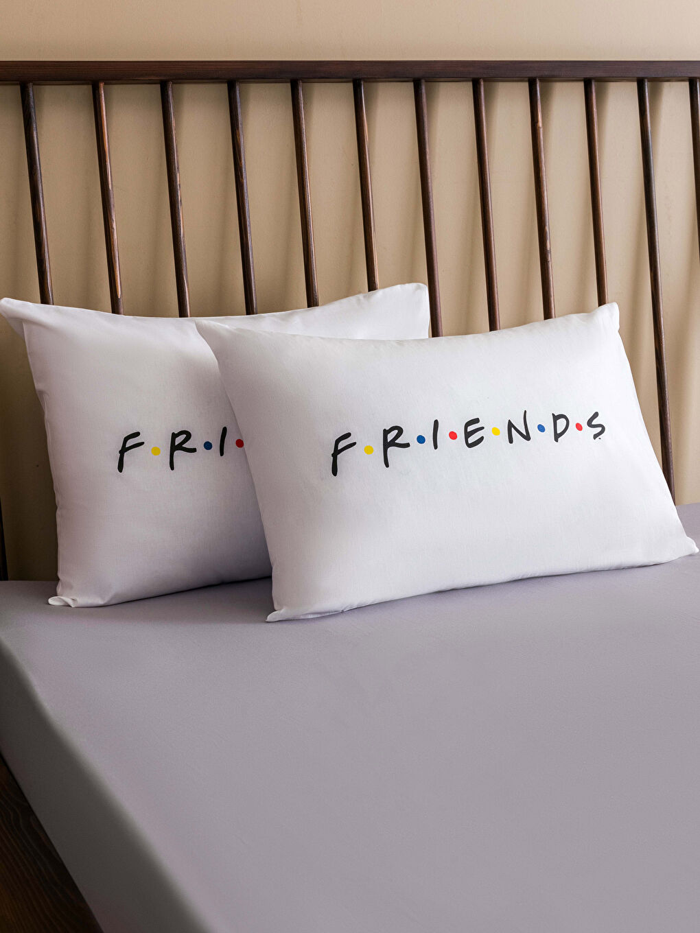 Karışık Friends Baskılı Yastık Kılıfı 2'li 50x70 cm