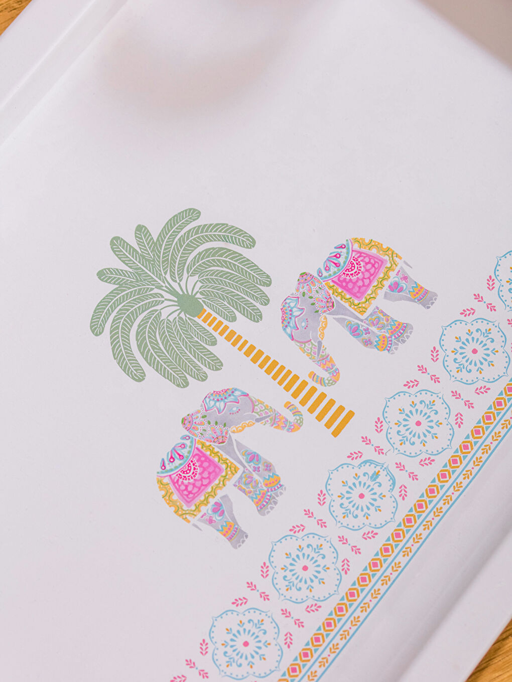 Tavă Imprimată cu Elefant 33x22 Cm-2