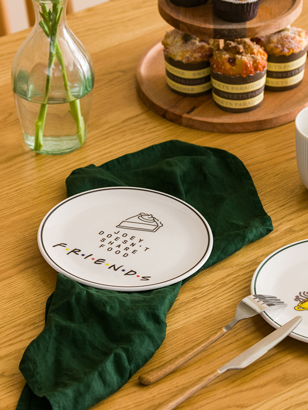 Farfurie pentru tort din ceramică imprimată Friends 20 cm-1