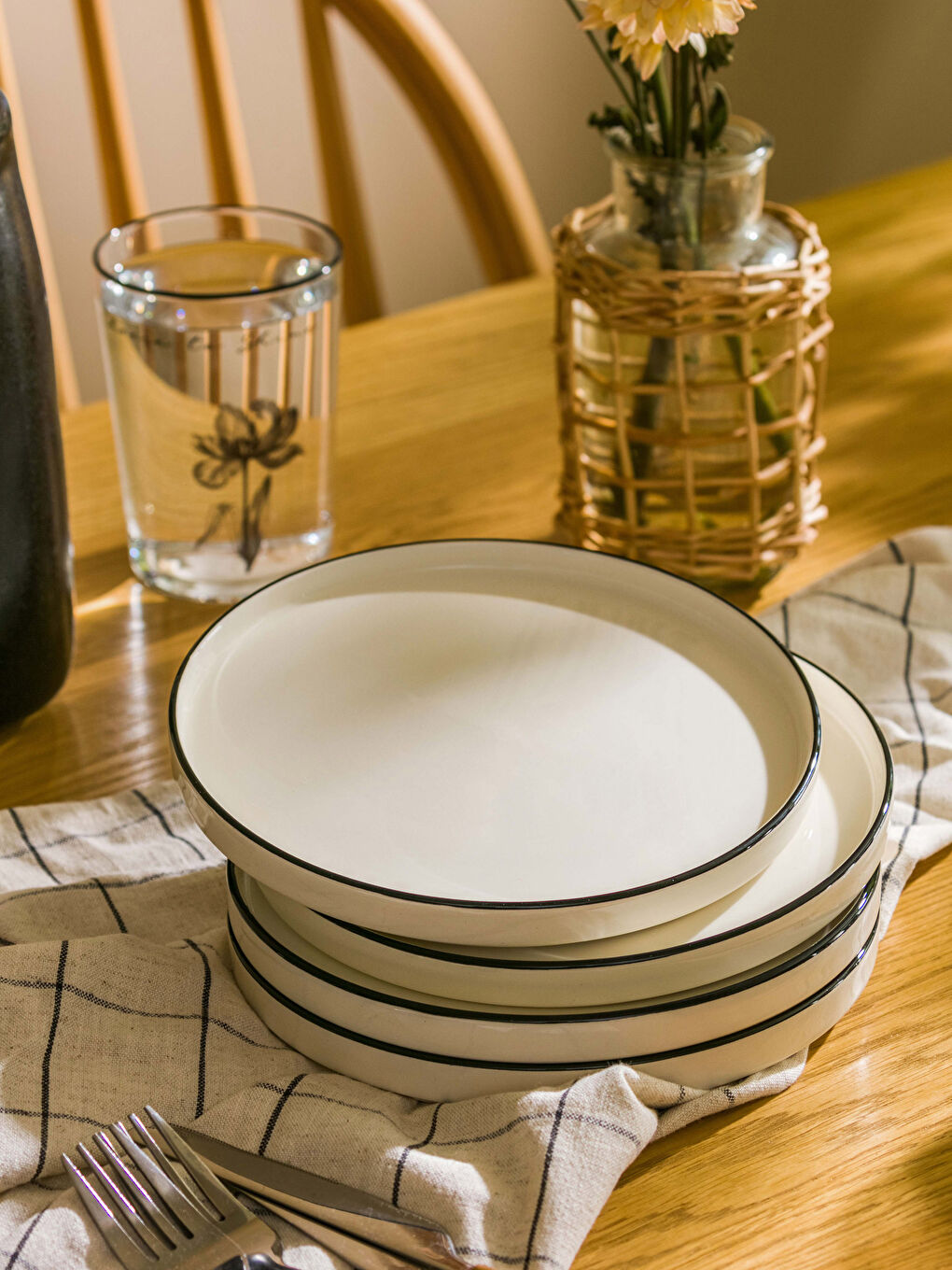 Ceramic Cake Plate Set of 4 20 Cm