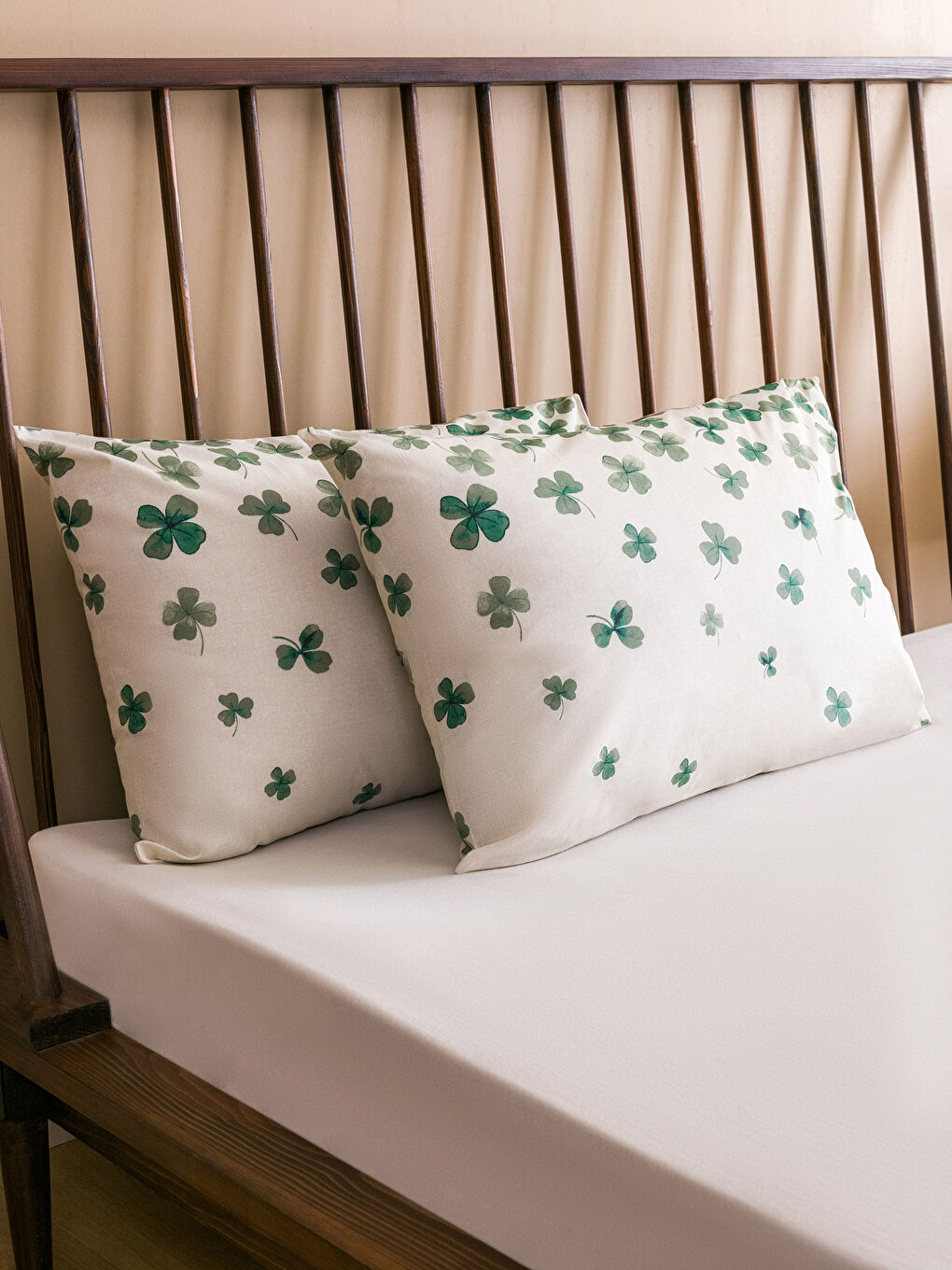 Karışık Yonca Baskılı Ranforce Çift Kişilik Nevresim Seti-2