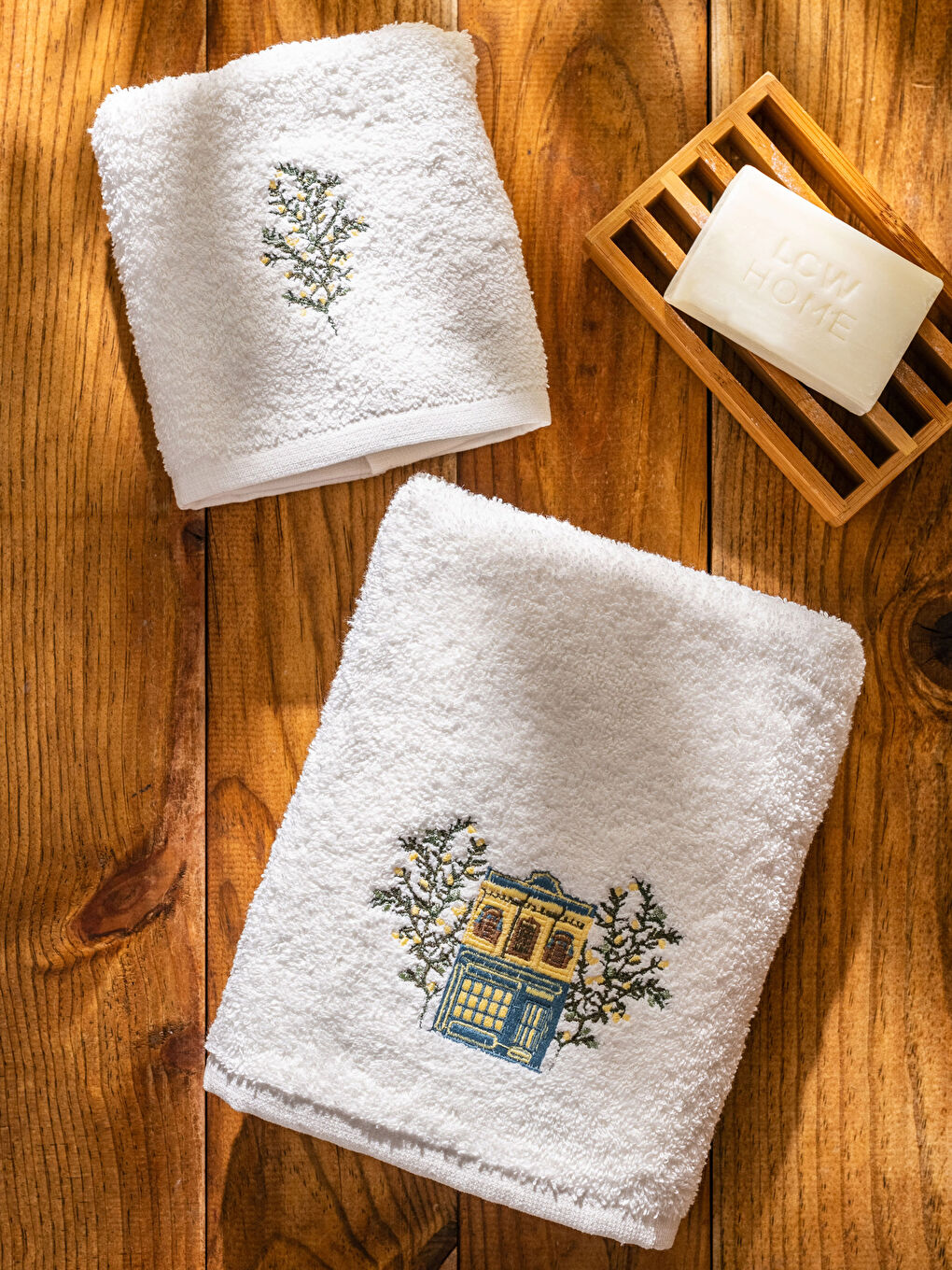 Cotton Embroidered Towel Set of 2 -S3H546Z8-EEW