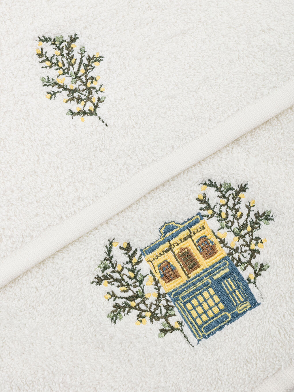 Cotton Embroidered Towel Set of 2 -S3H546Z8-EEW