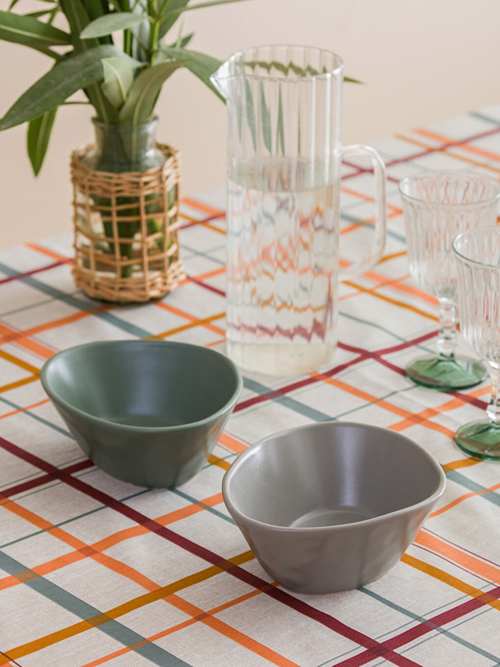 Set De 2 Boluri Ceramice Pentru Gustări 17 Cm