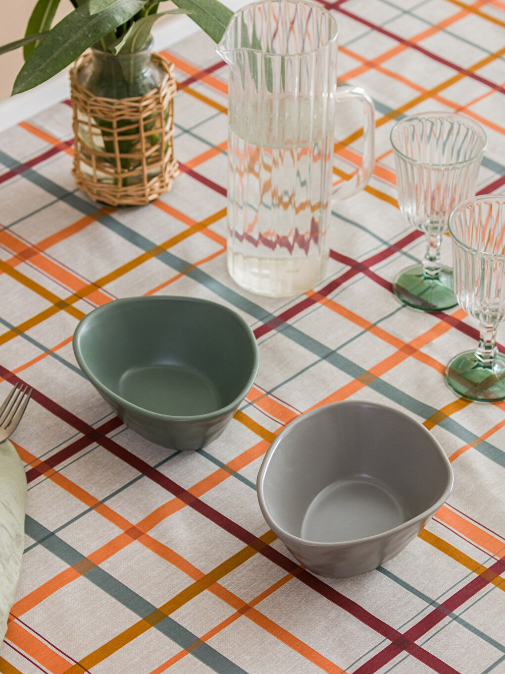 Set De 2 Boluri Ceramice Pentru Gustări 17 Cm-2