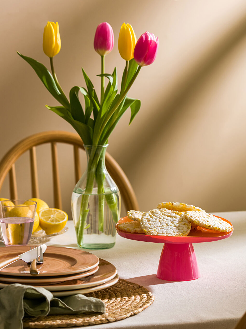 Karışık Ayaklı Cam Kek Standı 20x10 cm