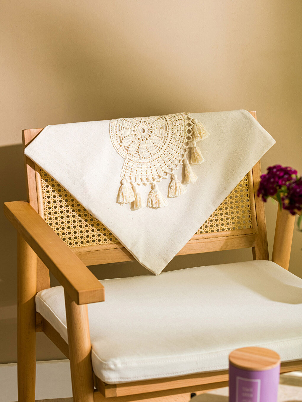 Lace Detailed Cushion 45x45 Cm-1