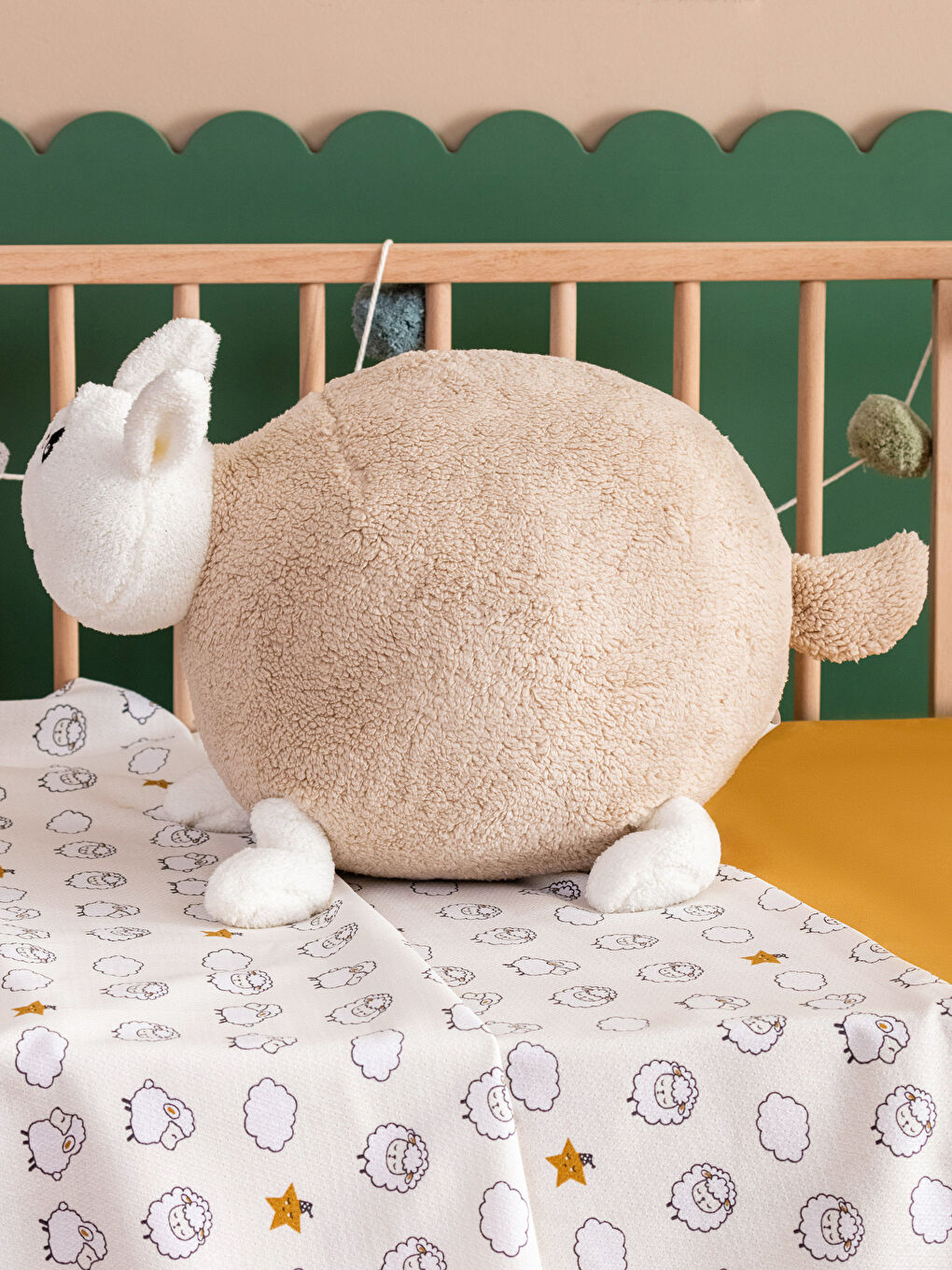 LCW HOME Bej Koyun Figürlü Dolgulu Pelüş Bebek Kırlent 51 cm - 1