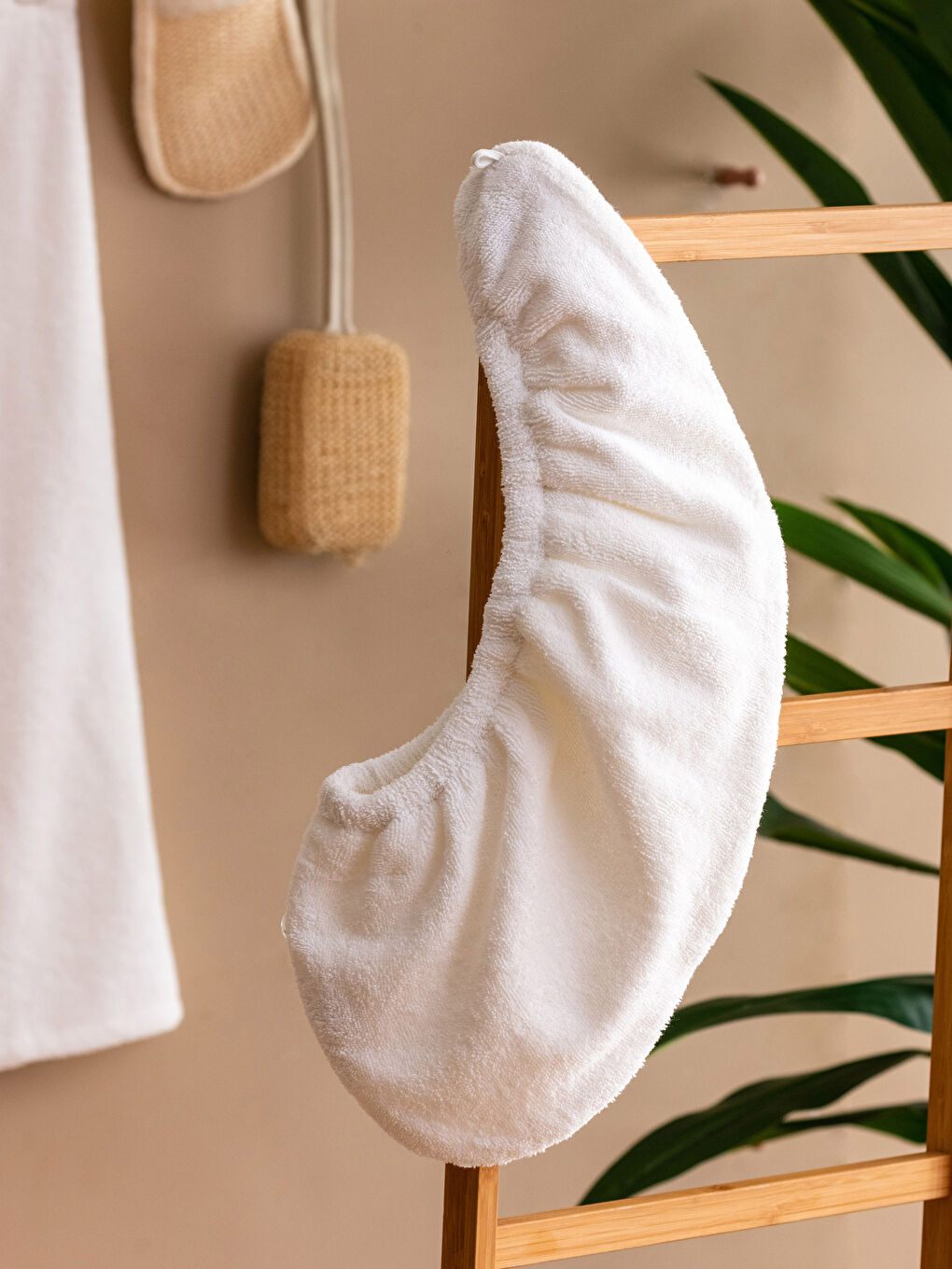 منشفة شعر قطن للسيدات-1