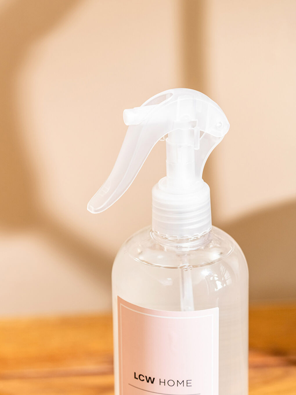 Patchouli Scented Room Spray 400 ml-1