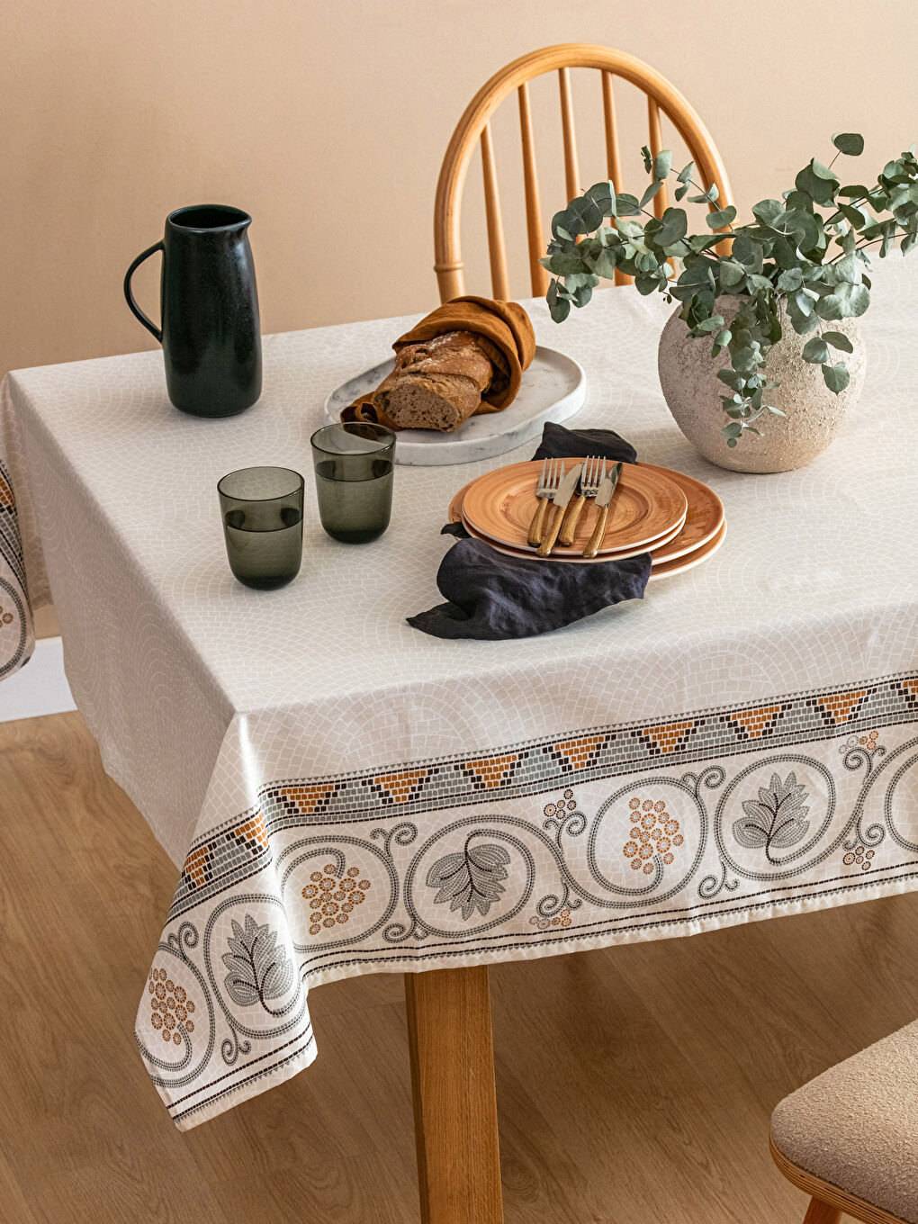 Karışık Balık Baskılı Masa Örtüsü 150x200 cm