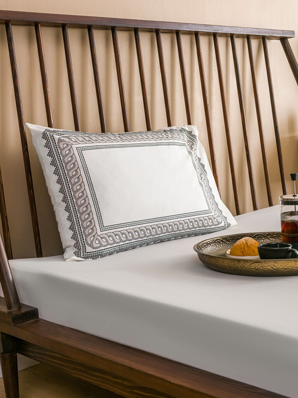 Karışık Baskılı Tekli Yastık Kılıfı 50x70 cm