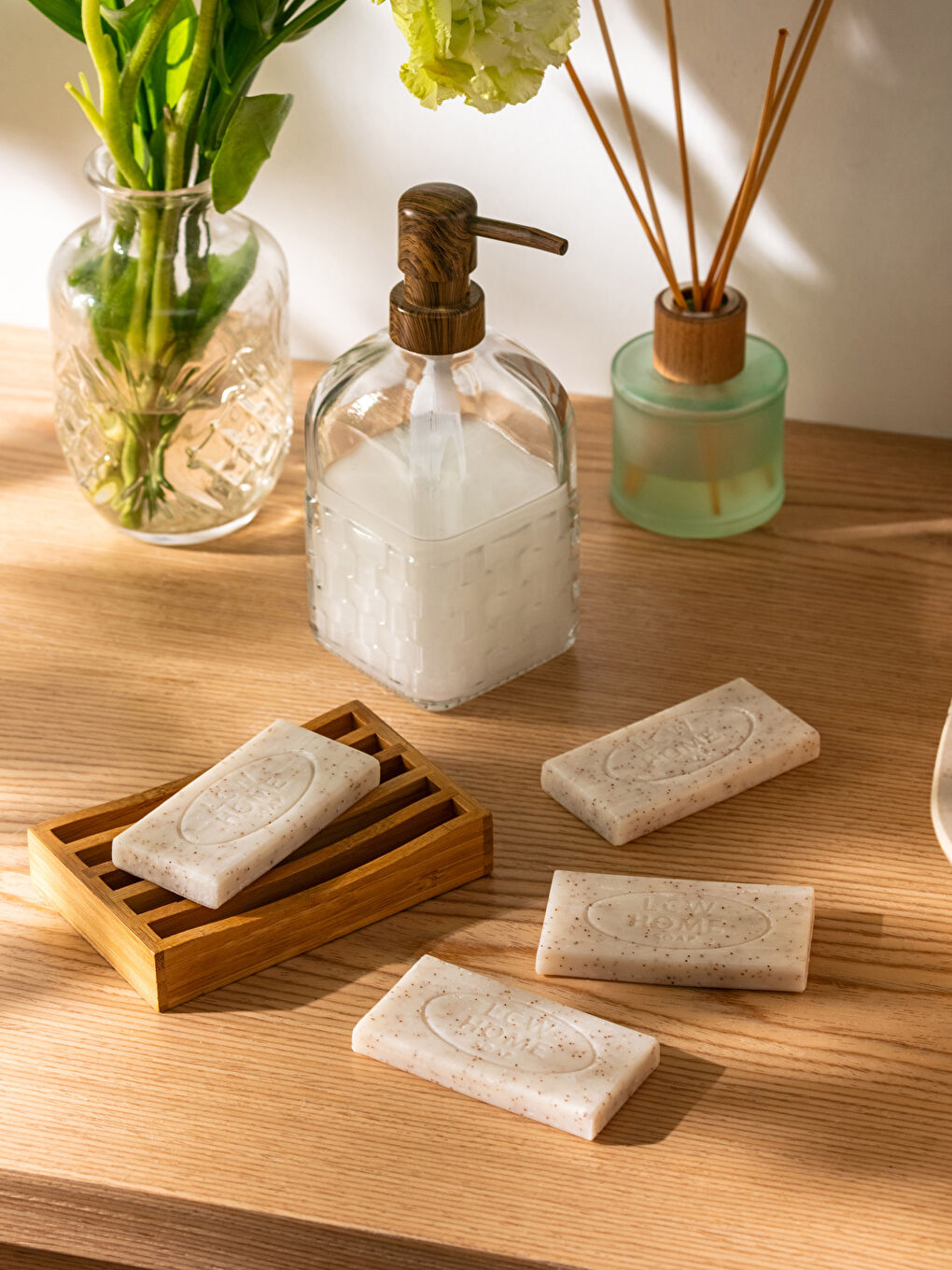 Hindistan Cevizi Kokulu Katı Sabun 50 g-1