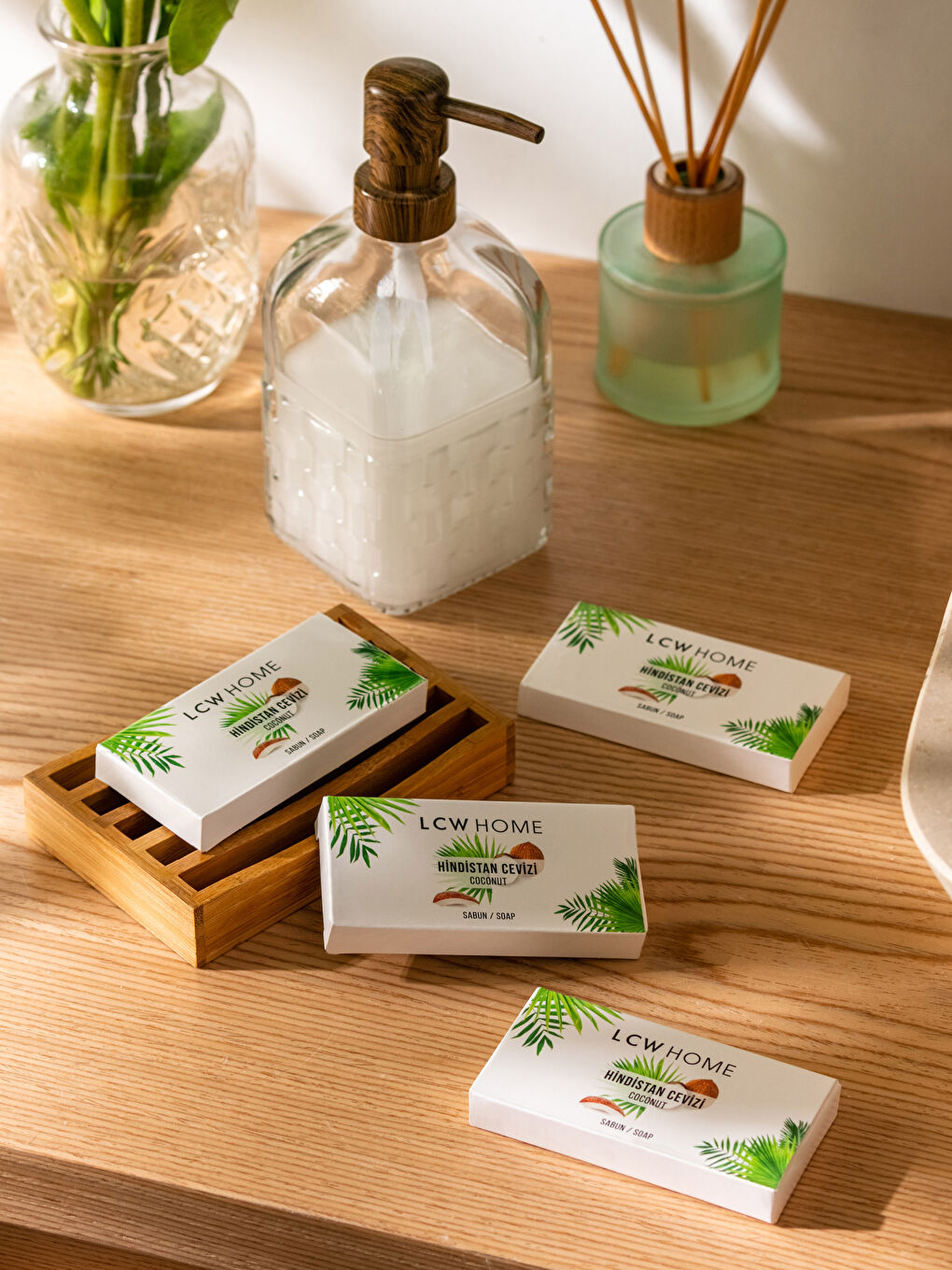 Hindistan Cevizi Kokulu Katı Sabun 50 g-2