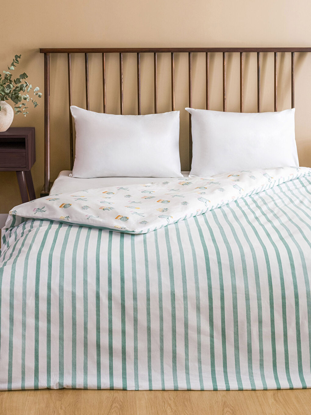 Karışık Kaktüs Baskılı Çift Kişilik Nevresim-1