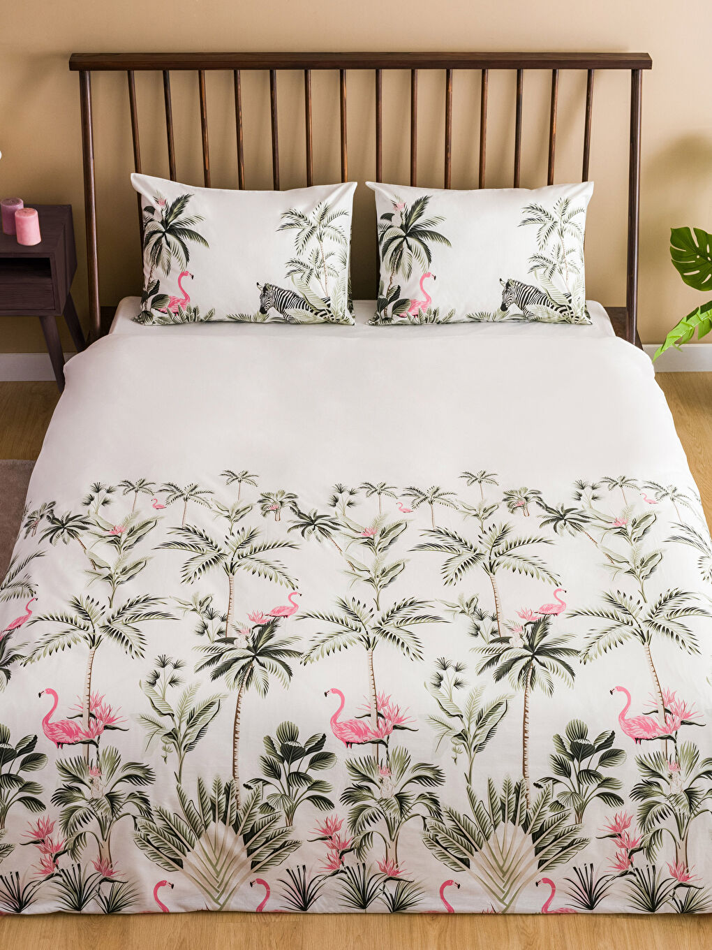 LCW HOME Karişik Flamingo Baskılı Ranforce Çift Kişilik Nevresim Seti - 1