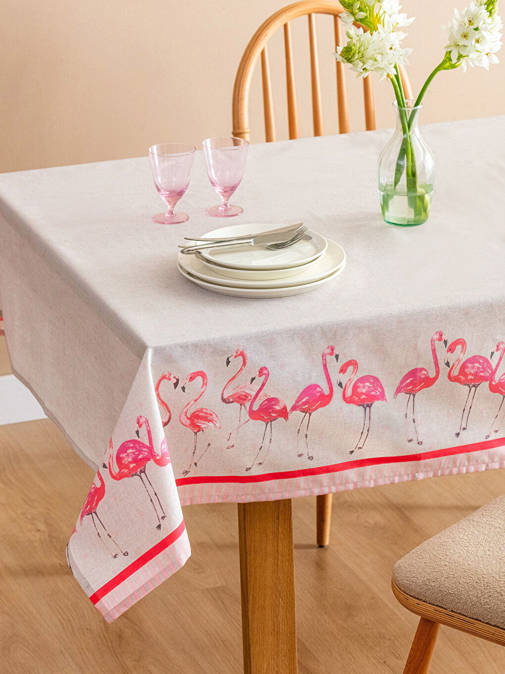 LCW HOME Karişik Flamingo Baskılı Masa Örtüsü 150x200 cm - 1